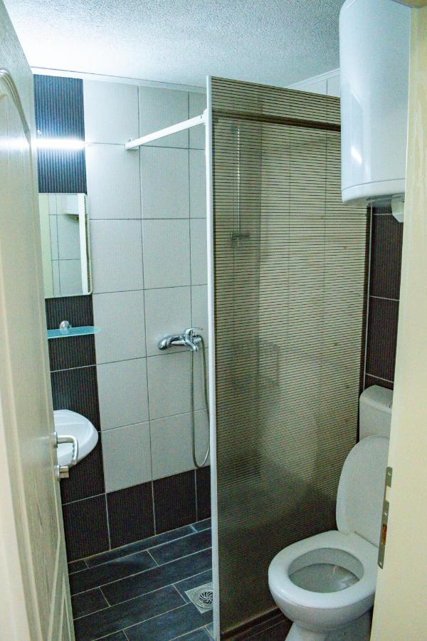 Restaurant & Apartments Lipa Peštani المظهر الخارجي الصورة