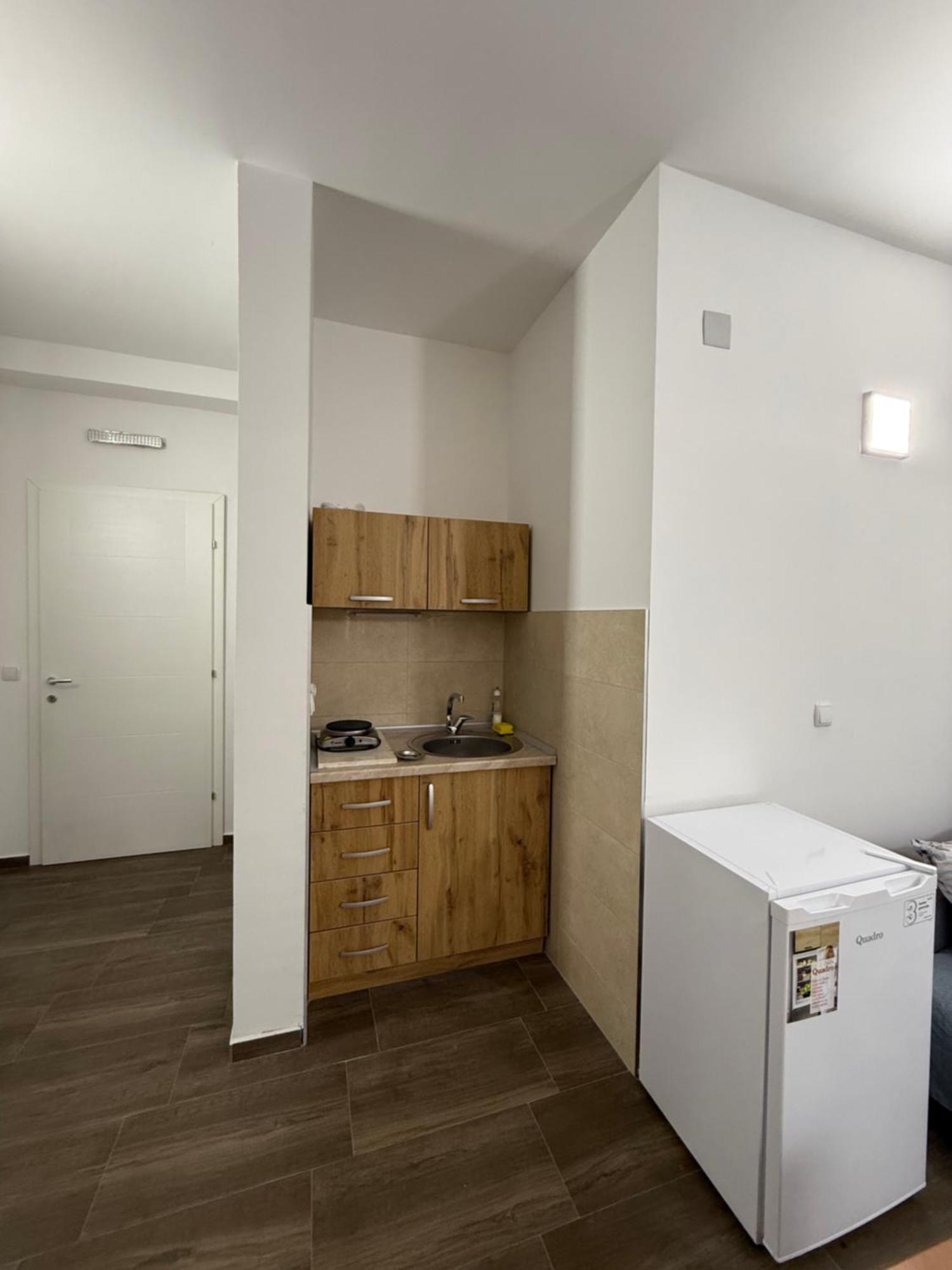 Restaurant & Apartments Lipa Peštani المظهر الخارجي الصورة