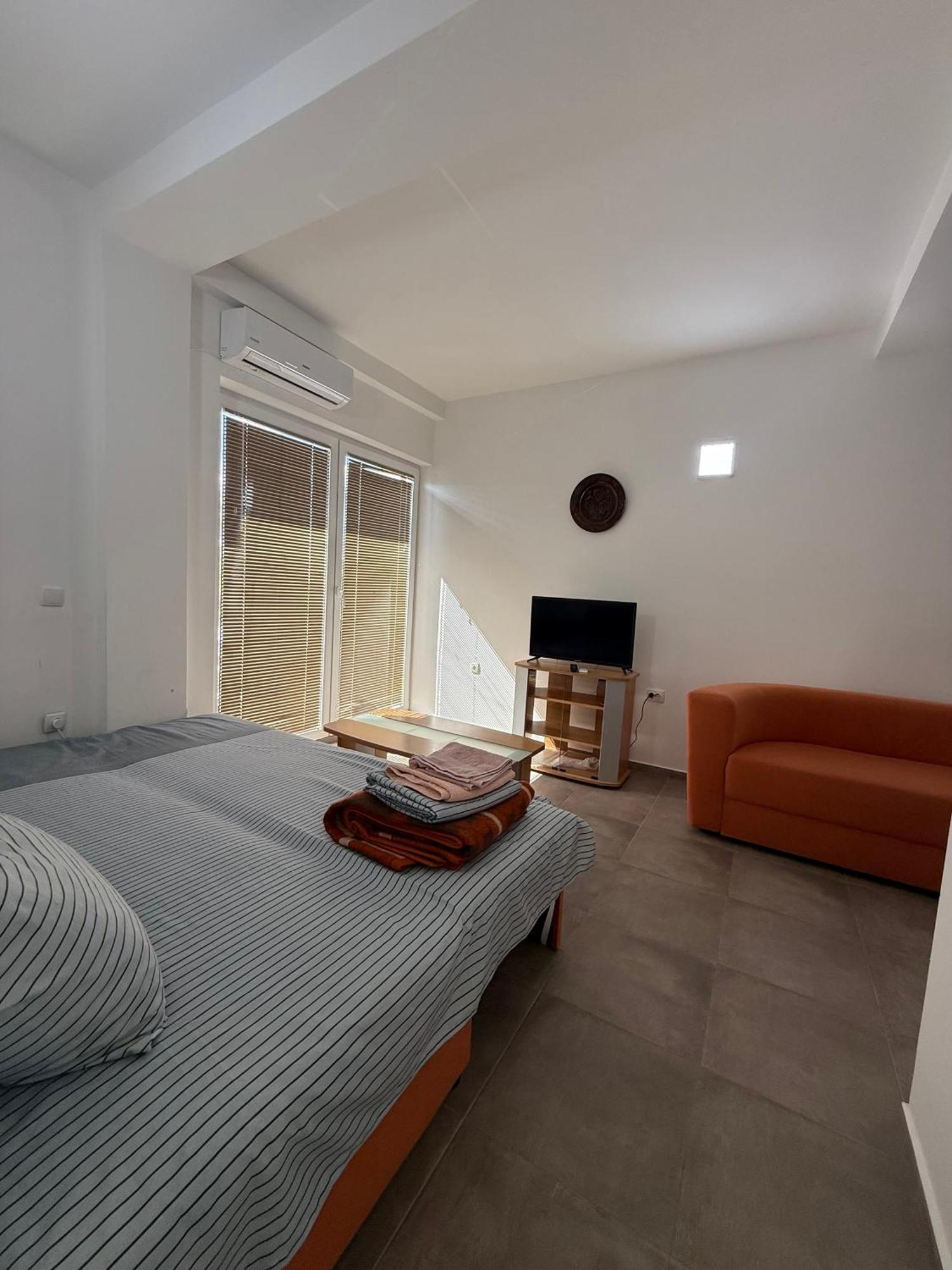 Restaurant & Apartments Lipa Peštani المظهر الخارجي الصورة